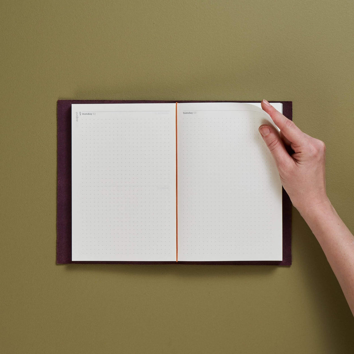 Paper Republic - Daily Planner 2027