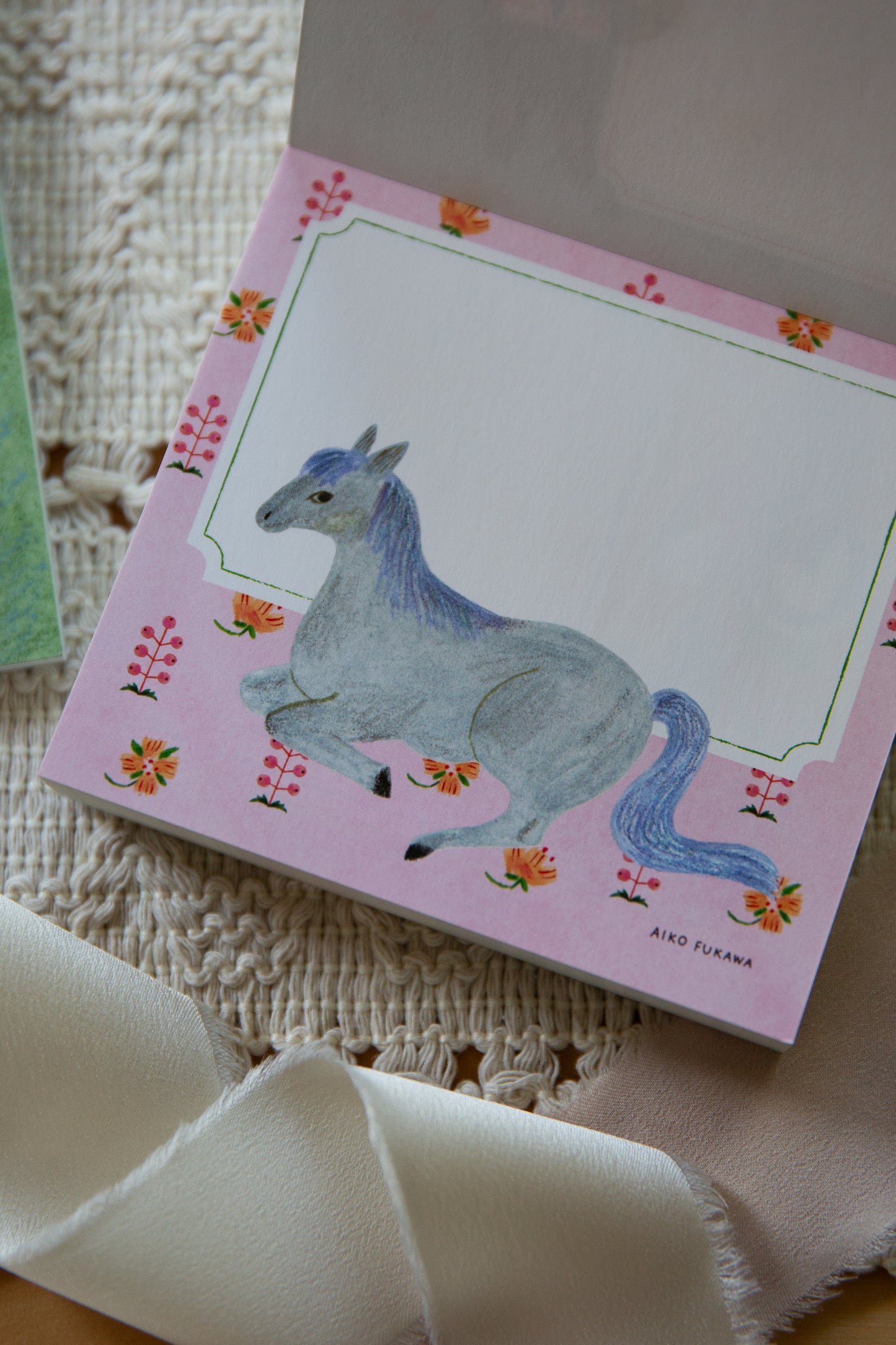 Aiko Fukawa || Cozyca Memo Pad  - Flower and Animals
