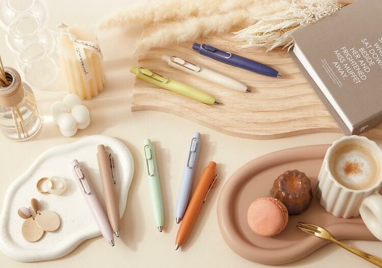 Stationery: Writing Supplies