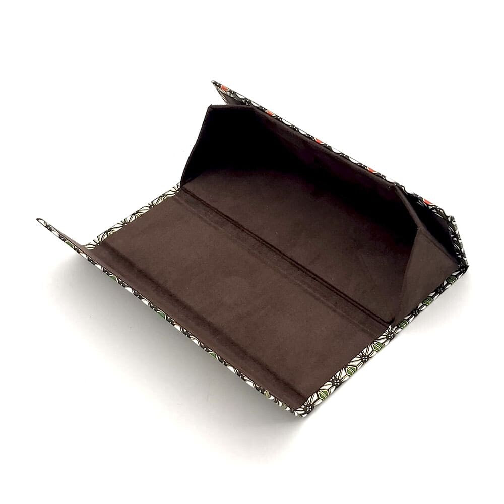 Yuzen Paper Folding Case ||  Hemp Leaves Design