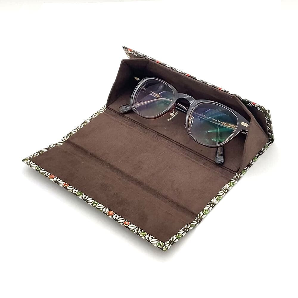 Yuzen Paper Folding Case ||  Hemp Leaves Design