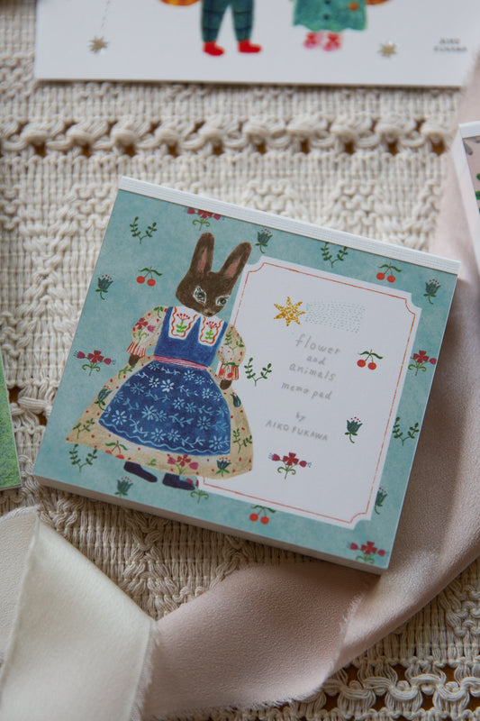 Aiko Fukawa || Cozyca Memo Pad  - Flower and Animals